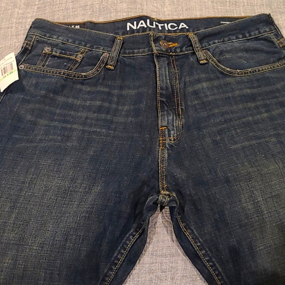 Nautica - Relaxed Fit Jeans (BRAND NEW - 34x32) - Picture 1 of 1